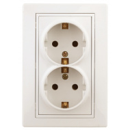 Розетка Intro Plano 1-205-02 с зазем двойная 2X2P+E Schuko, 16А-250В, IP20, слон. кость