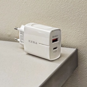 EZRA HC50 ЗУ с USB (PD18W+QC3.0, 3000mA)