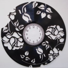Часы из виниловой пластинки (в ассортименте)